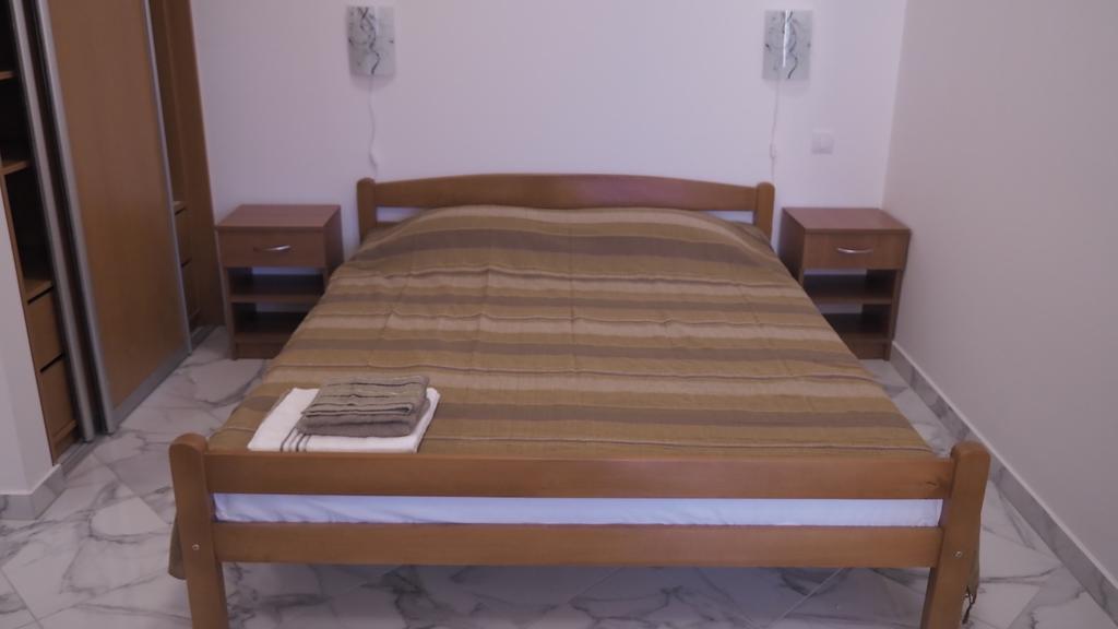 Vilena Apartmani Тиват Экстерьер фото